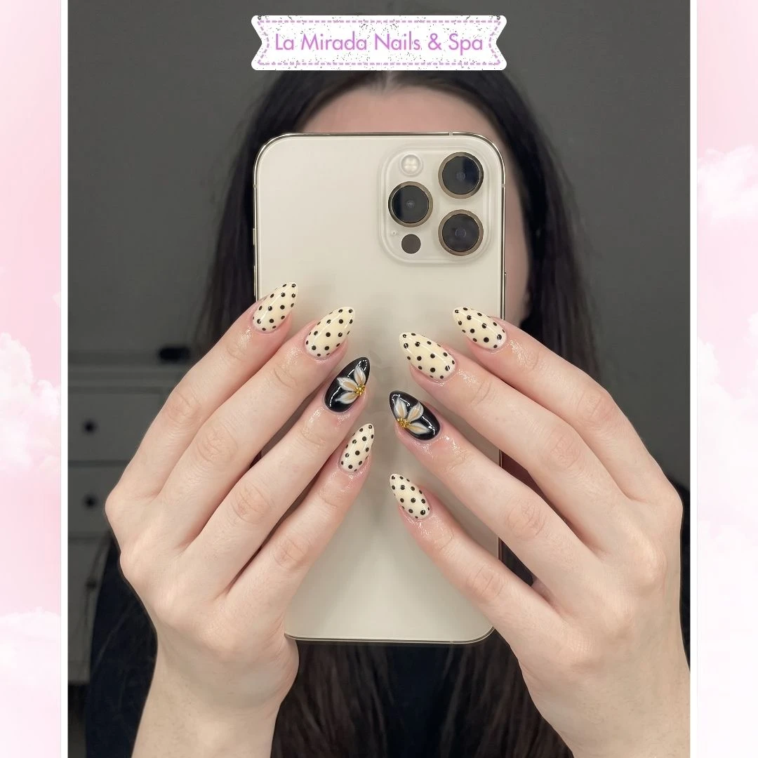 Nail Sep 22